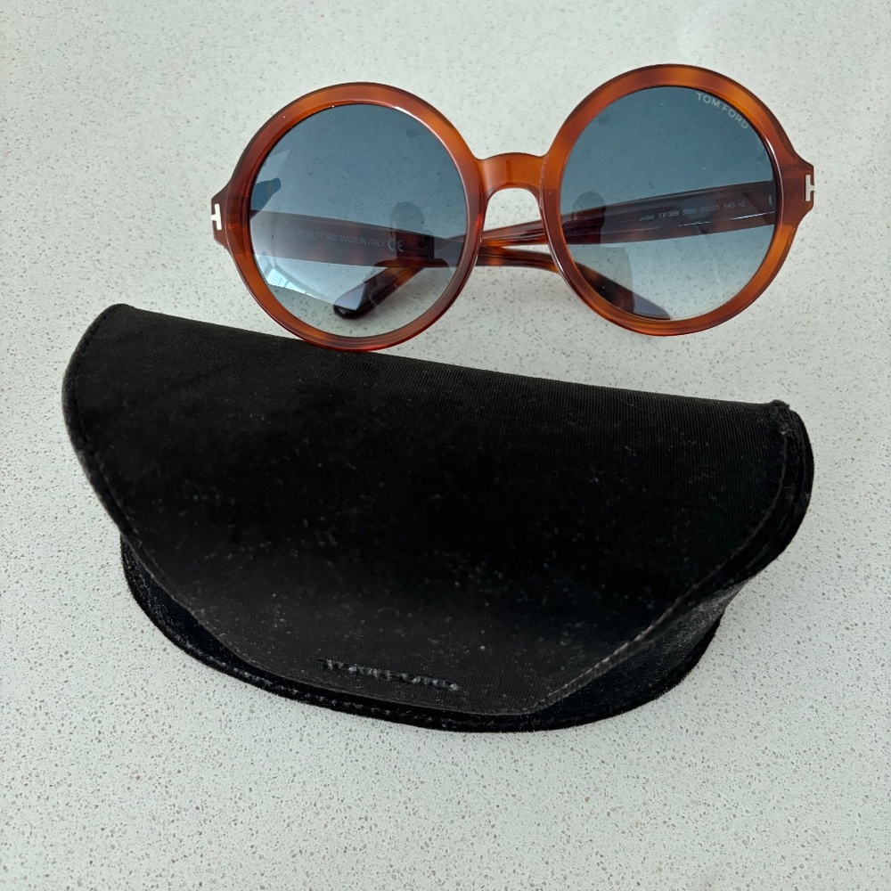 Tom Ford Sunglasses - Picture 6 of 7